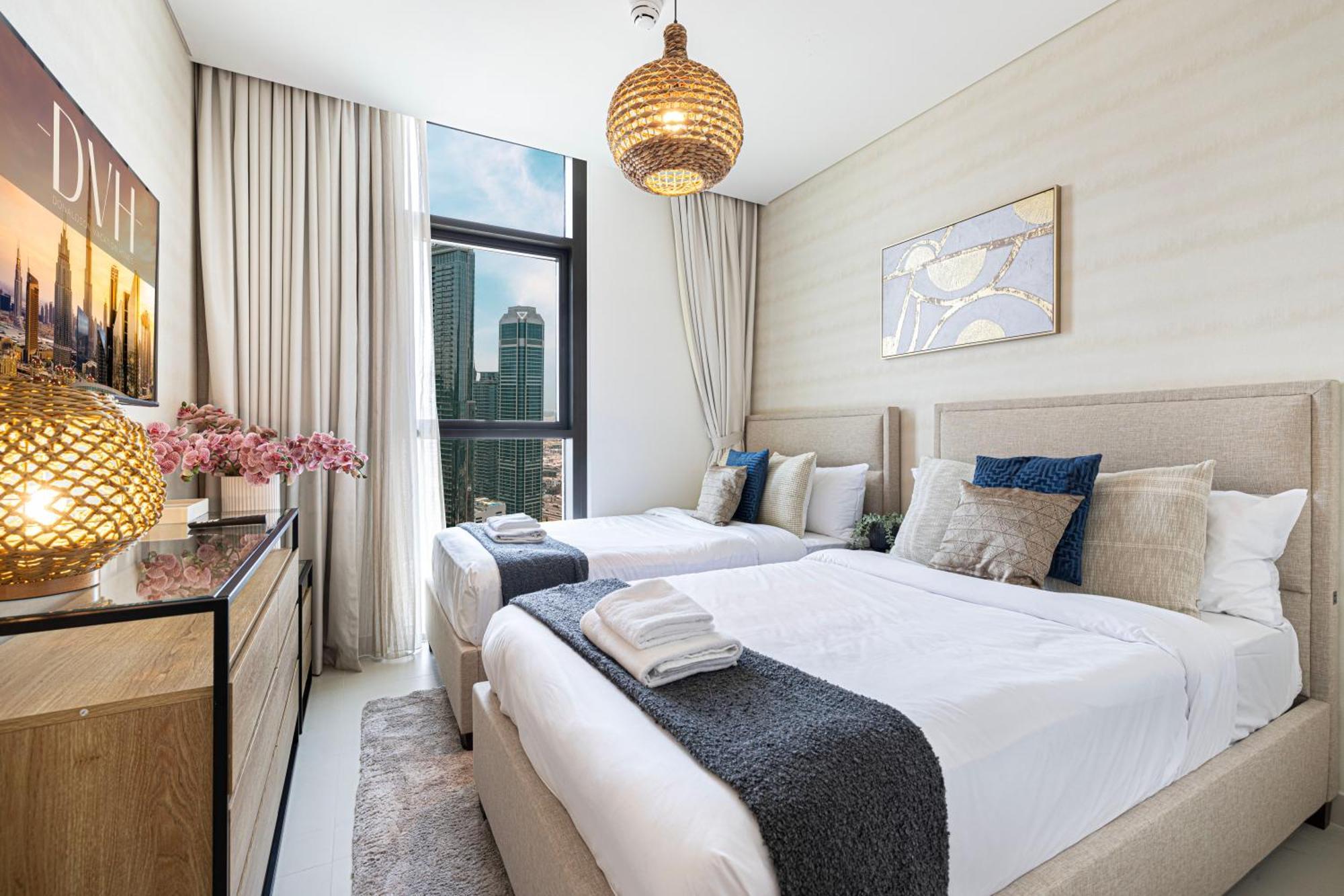 Burj Crown - Sky High, Downtown Ocean View, Opposite Mall Appartement