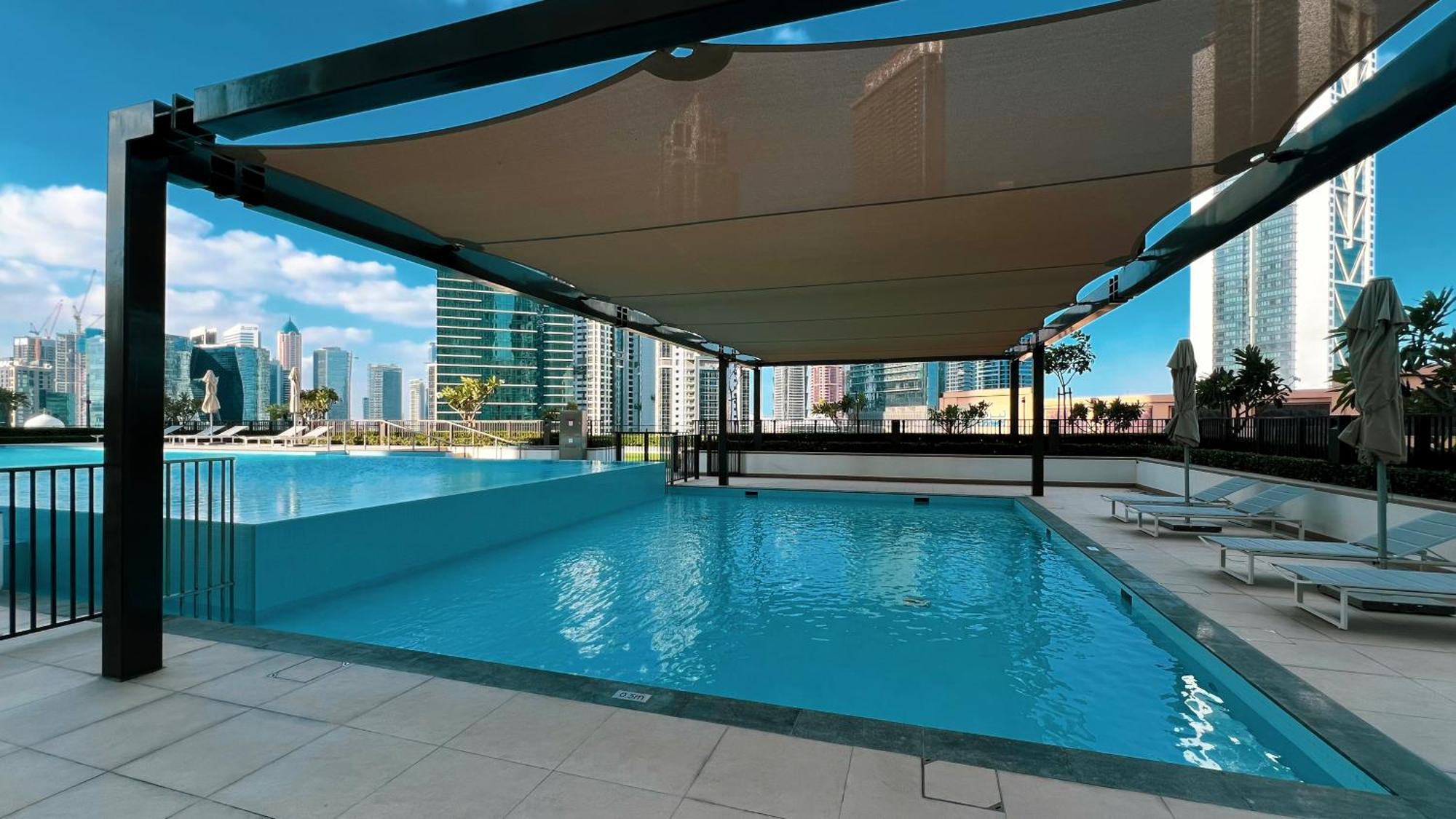Burj Crown - Sky High, Downtown Ocean View, Opposite Mall Appartement *