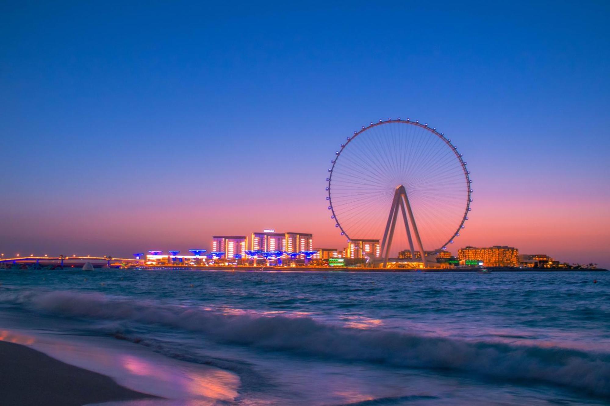 Burj Crown - Sky High, Downtown Ocean View, Opposite Mall Appartement Dubai
