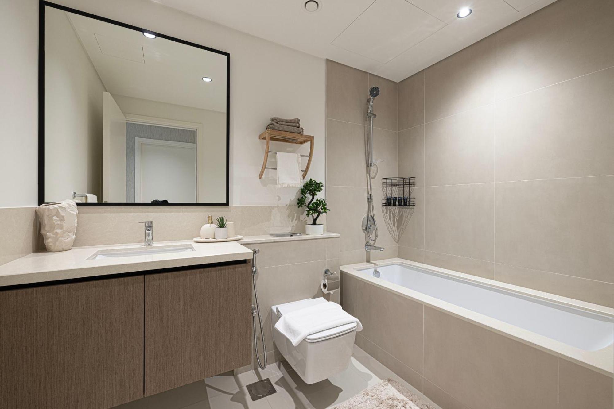 Appartement Burj Crown - Sky High, Downtown Ocean View, Opposite Mall